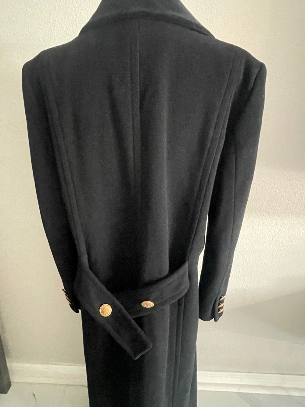 Vintage Liz Claiborne Women Black Double-Breasted Wool Coat, Gold Buttons Sz 12 - Picture 5 of 12